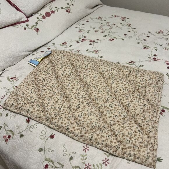 Pottery Barn Brown Green Floral  Print  Corduroy European Shams - Set of 2 28x20 - Picture 3 of 11